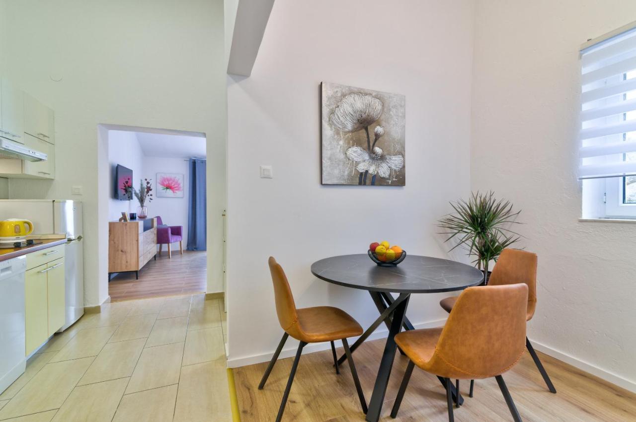 Apartments Bobinac Senj  Bagian luar foto
