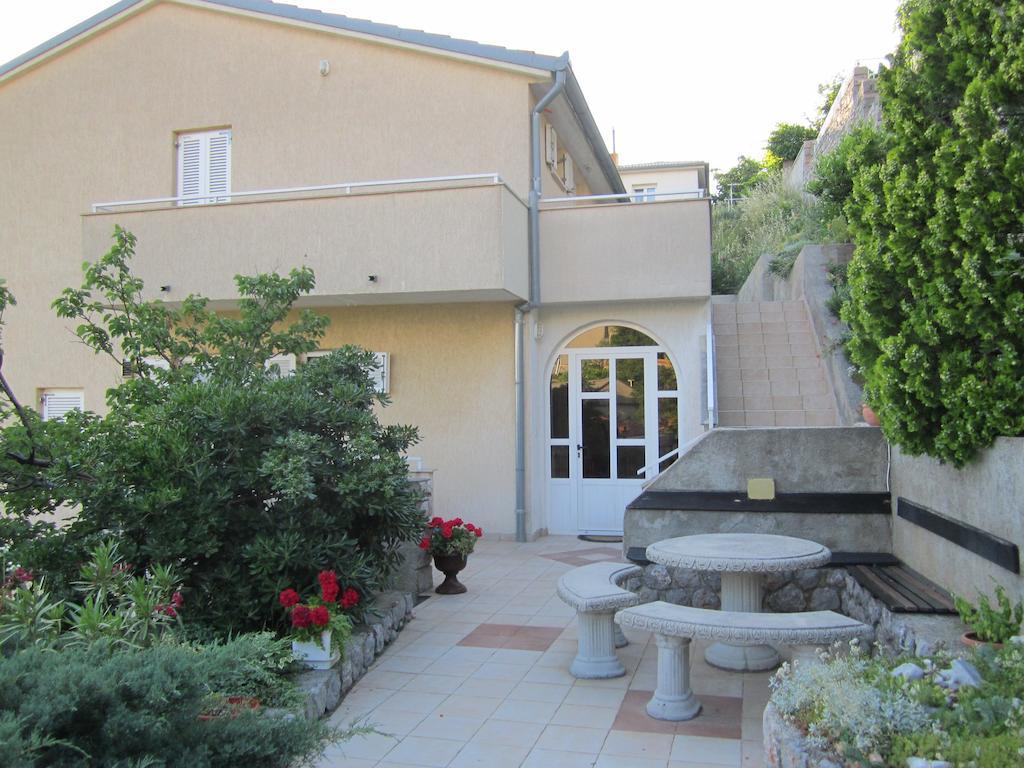 Apartments Bobinac Senj  Bagian luar foto