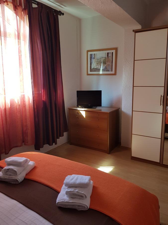 Apartments Bobinac Senj  Bagian luar foto